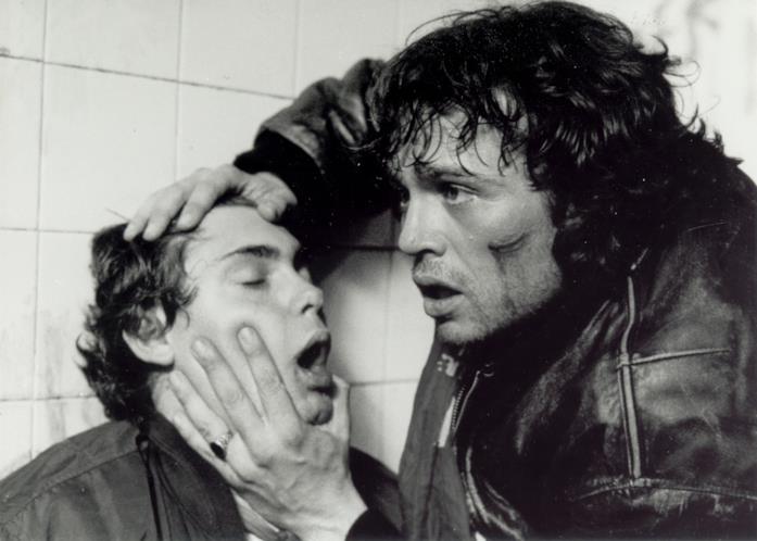 Claudio Amendola, volto noto del cinema anni '80 Claudio Amendola nel film Ultrà