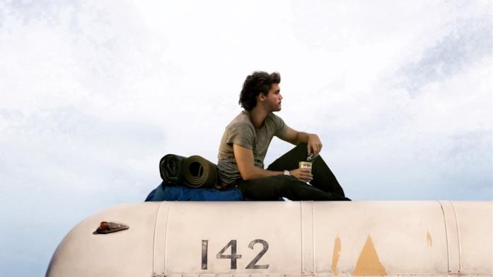 Emile Hirsch è Christopher McCandless in Into the Wild – Nelle terre selvagge
