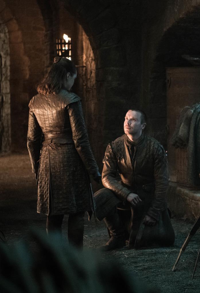 Gendry chiede ad Arya di sposarlo Gendry vuole che Arya diventi la sua sposa