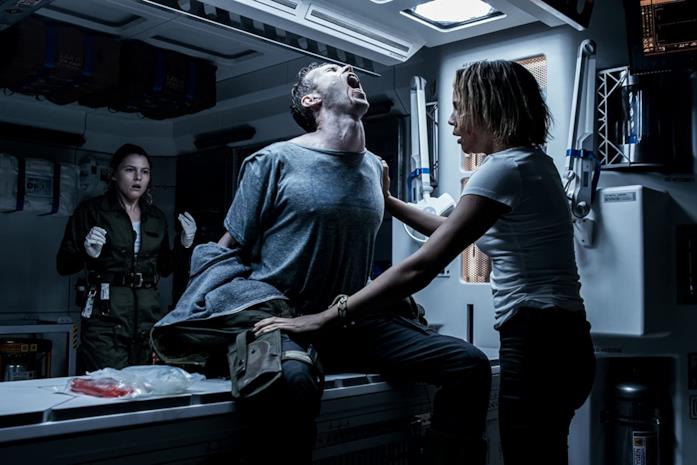 Ledward, Faris e Maggie, personaggi di Alien: Covenant Una scena tratta da Alien: Covenant