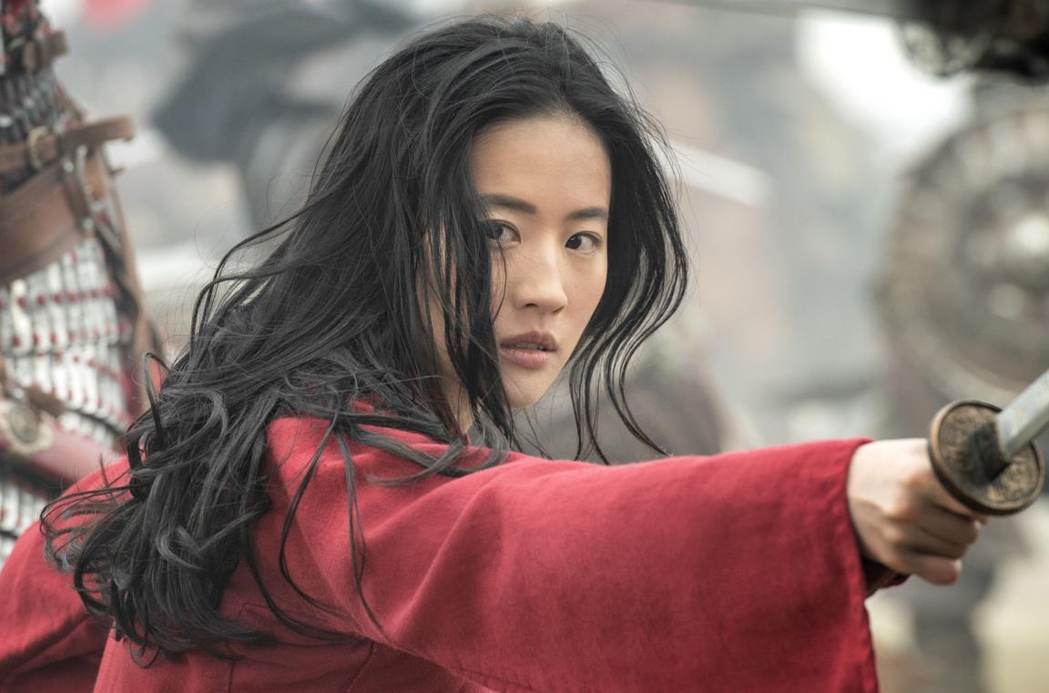 Yifei Liu nel remake live-action di Mulan