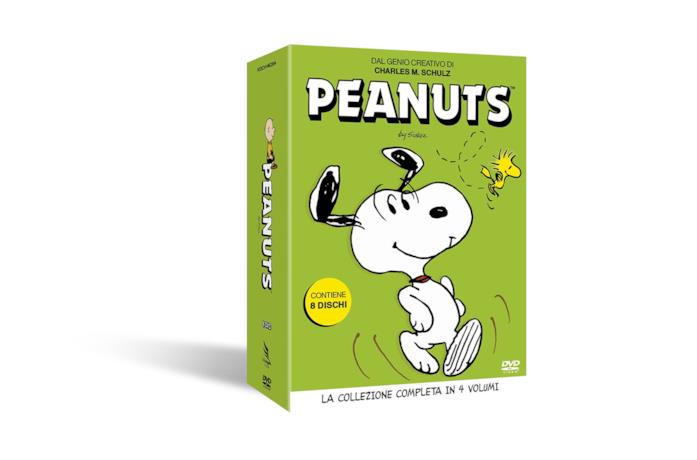 Il logo Peanuts e il cofanetto con la collezione DVD italiana