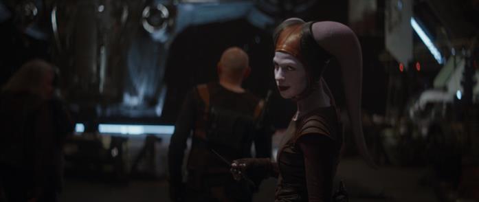 The Mandalorian arriva il 24 marzo: il trailer italiano e i personaggi della serie Natalia Tena in una scena della serie The Mandalorian