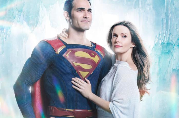 Superman e Lois in una foto promozionale di The CW