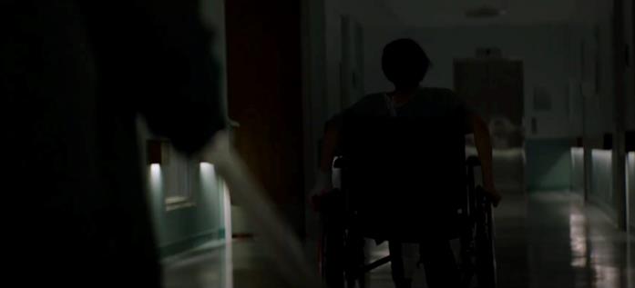 I segreti del trailer di Scream 5 Una persona in sedia a rotelle