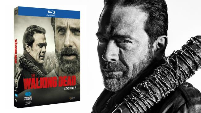 Negan assieme al cofanetto Blu-ray di The Walking Dead 7