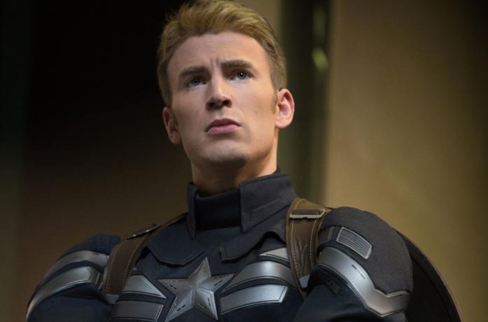 Chris Evans è Captain America