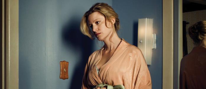 Skyler White Skyler turbata nel bagno