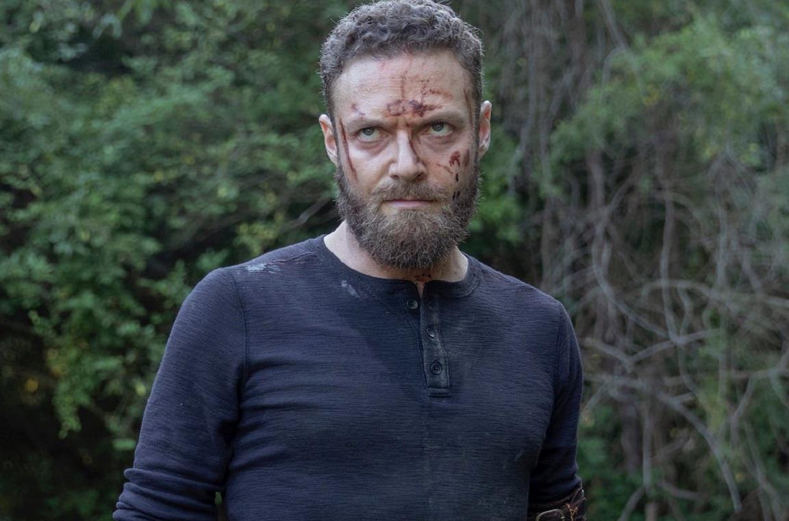 L'attore Ross Marquand è Aaron nella serie The Walking Dead