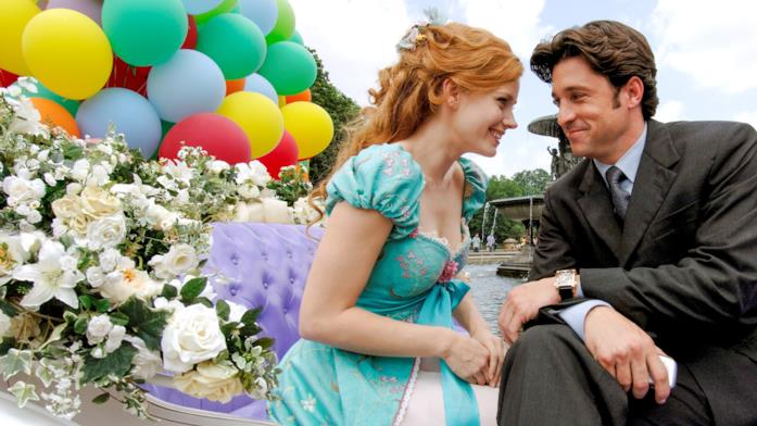 Amy Adams e Patrick Dempsey in una scena di Come D'Incanto