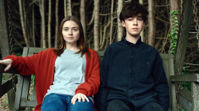 Jessica Barden e Alex Lawther in The End of the F***ing World The End of the F***ing World