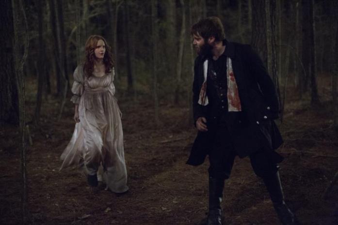 Cotton Mather e Anne Hale sono interpretati da Seth Gabel e Tamzin Merchant Cotton Mather rinnega la moglie Anne Hale e scappa da Salem
