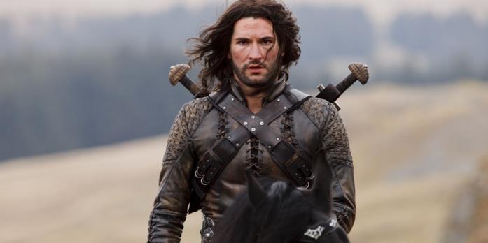 Tom Ellis in Merlin Primo piano di Tom Ellis in Merlin