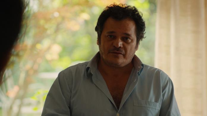 Vivi e lascia vivere: riassunto del finale Renato in Vivi e lascia vivere
