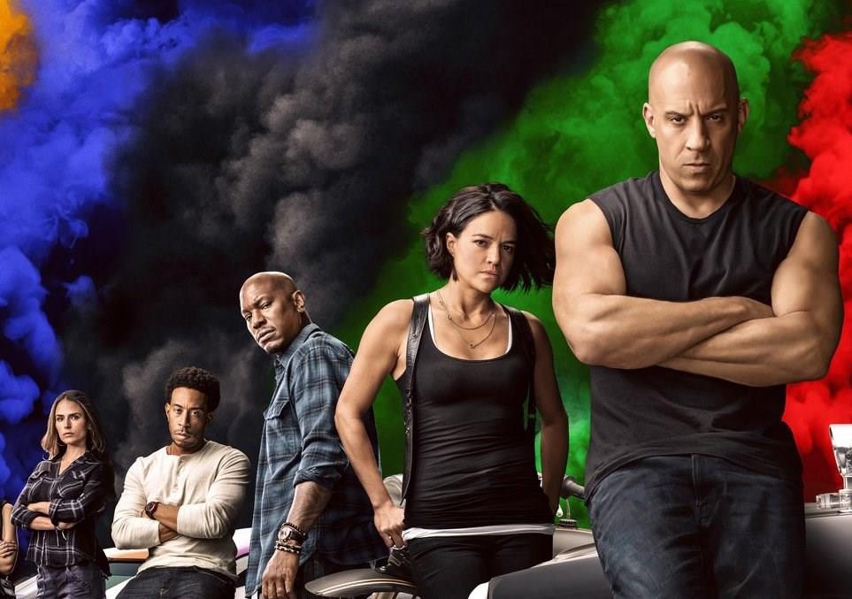 Un'immagine del cast di Fast & Furious 9