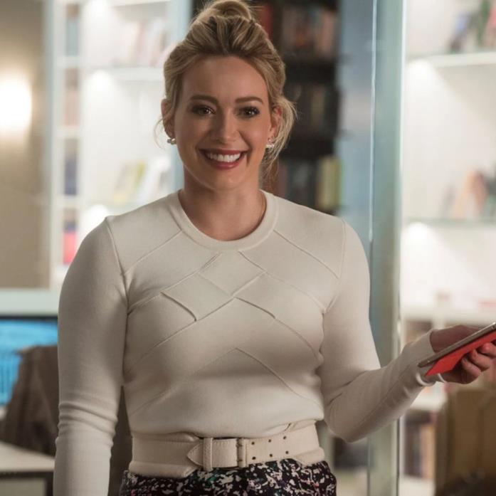 Hilary Duff, sarà lei la protagonista di How I Met Your Father Hilary Duff in un episodio di Younger