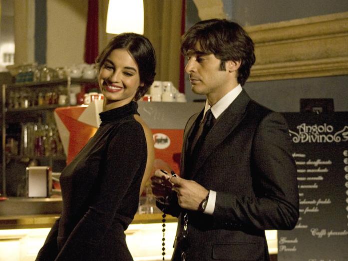 Curiosità per conoscere meglio Lino Guanciale Lino Guanciale con Francesca Chillemi in Che Dio ci aiuti