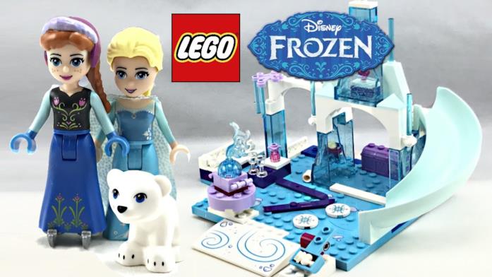 8 set 3 corti d'animazione LEGO dedicati al film d'animazione Disney Frozen