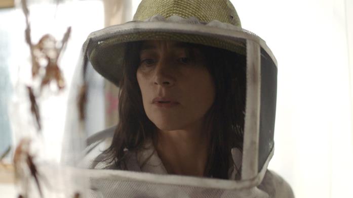 Suliane Brahim nel film Lo sciame Lo sciame: Suliane Brahim