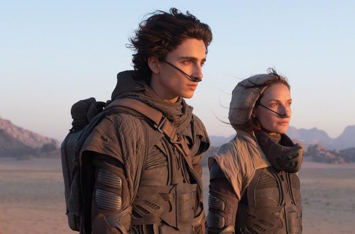 Timothée Chalamet e Rebecca Ferguson su Arrakis