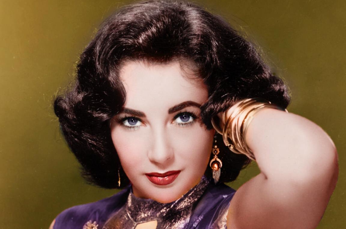 Un'immagine dell'attrice Liz Taylor