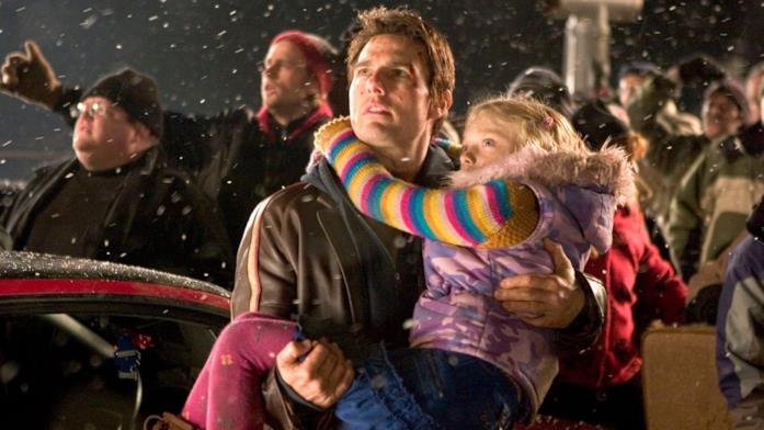 La Guerra dei Mondi in 4K Ultra HD Primo piano di Tom Cruise e Dakota Fanning ne La Guerra dei Mondi