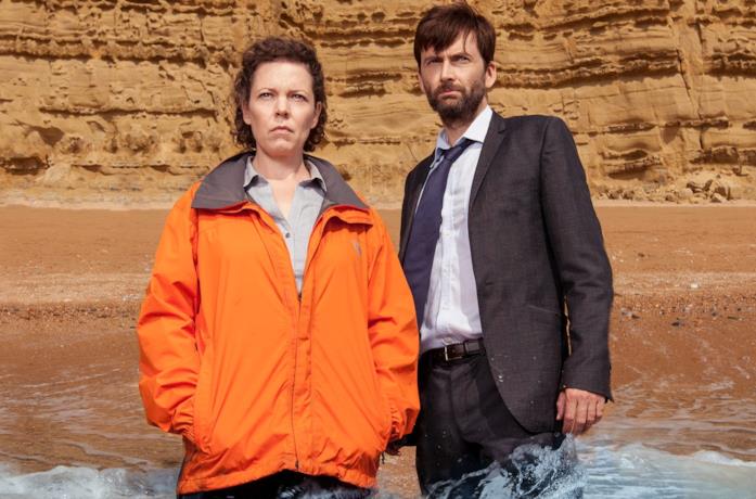 Olivia Colman e David Tennant in una foto promozionale per Broadchurch