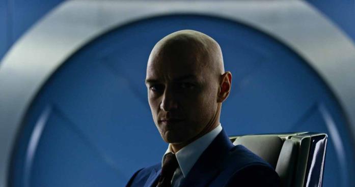 James McAvoy nei panni del pelato Professor X