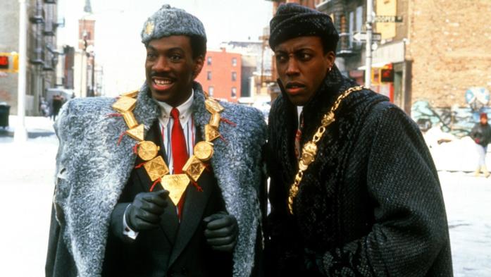 Eddie Murphy e Arsenio Hall in una scena del film di John Landis