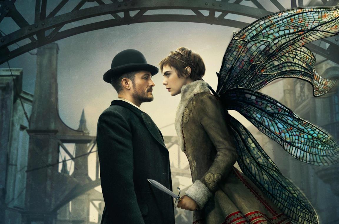 Orlando Bloom e Cara Delevingne in una foto promozionale di Carnival Row