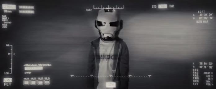 Peter Parker ha esordito nel Marvel Cinematic Universe già nel 2010, in Iron Man 2 Screen della pellicola Iron Man 2 con un bambino che indossa la maschera di Iron Man