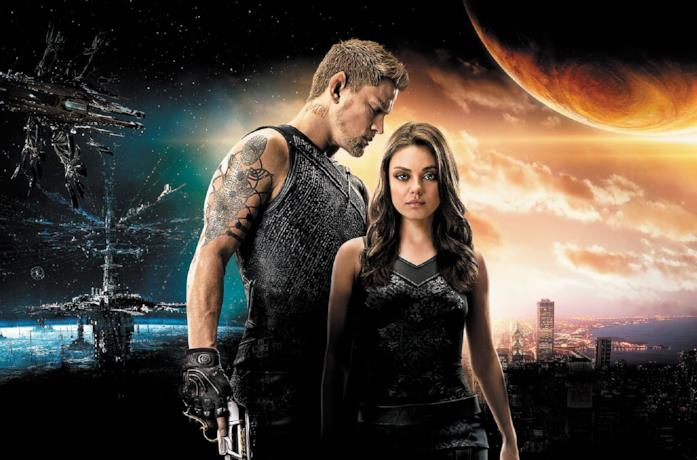 Jupiter Jones e Caine, protagonisti di Jupiter - il destino dell'universo