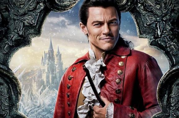 Pinocchio, Luke Evans nel cast del live-action Disney con Tom Hanks
