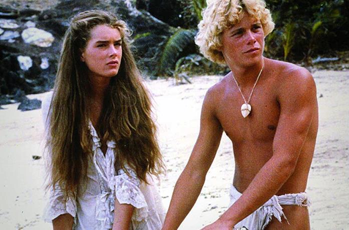 Una scena del film Laguna Blu