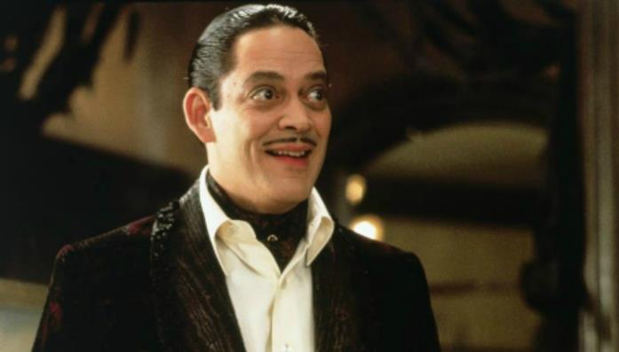 Raúl Juliá ha interpretato Gomez Addams Raúl Juliá
