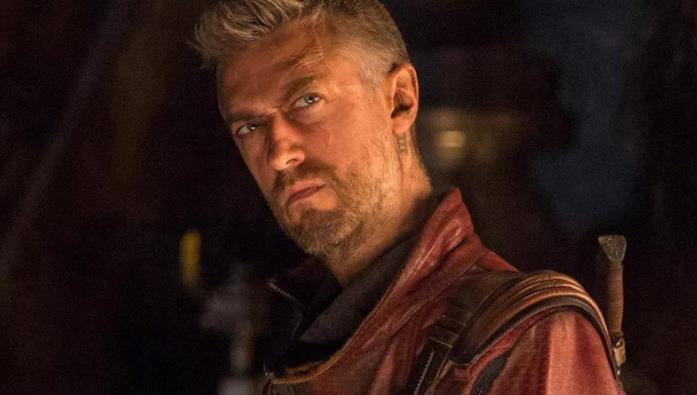 Un primo piano di Sean Gunn nei panni di Kraglin in Guardiani della Galassia