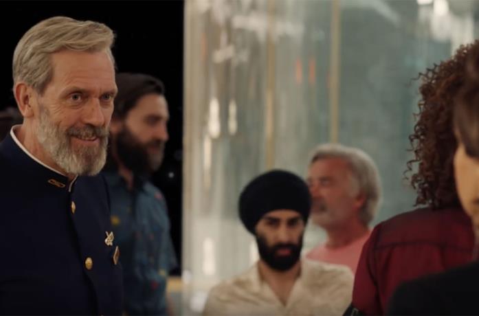 Hugh Laurie è il capitano Ryan Clark Hugh Laurie