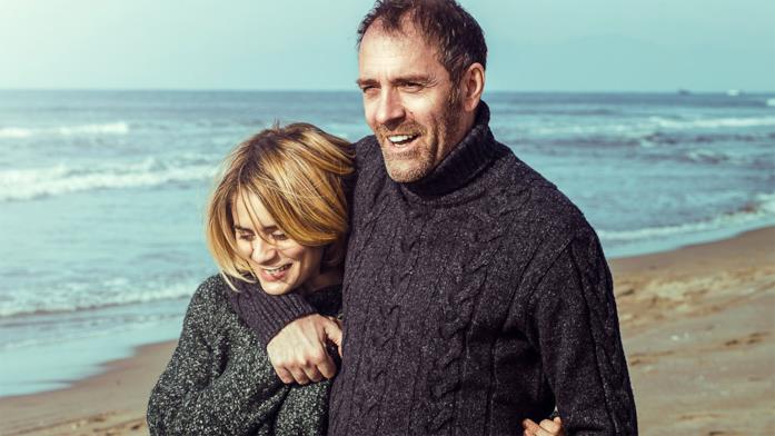 Greta Scarano e Valerio Mastandrea protagonisti de La linea verticale La linea verticale, fiction di RaiPlay