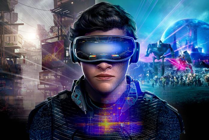 Il protagonista di Ready Player One con il visore per la realtà virtuale