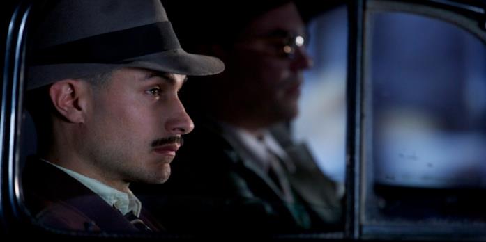 La recensione di Neruda di Pablo Larrain Gael García Bernal in Neruda