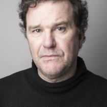 Douglas Hodge