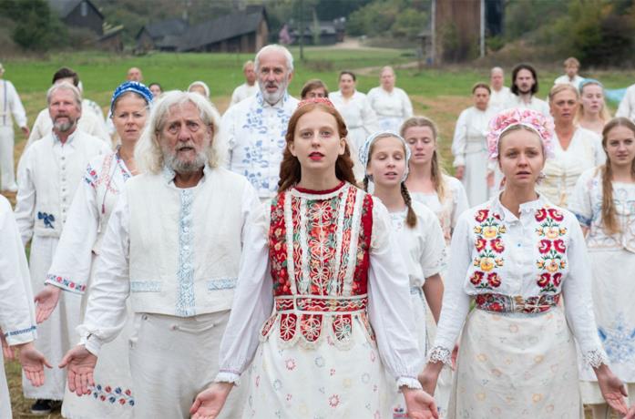 Una scena di Midsommar - Il villaggio dei dannati