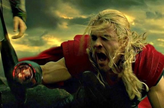 Thor e Luke Skywalker