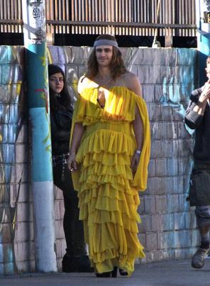 James Franco nel ruolo di Beyoncé James Franco con una mise di Beyoncé