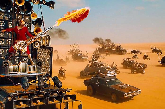 Doof Warrior nel primo inseguimento di Mad Max: Fury Road