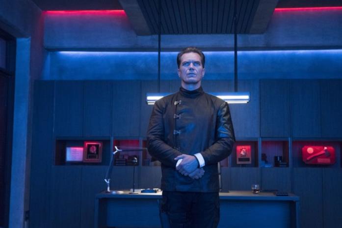 Fahrenheit 451 Michael Shannon in una scena di Fahrenheit 451