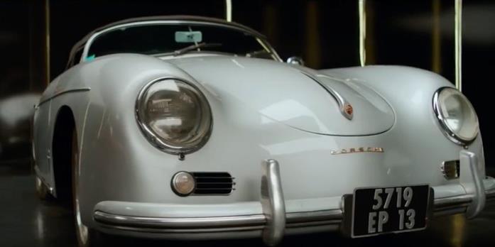Una delle auto rubate nel film Overdrive La Porsche d'epoca del film