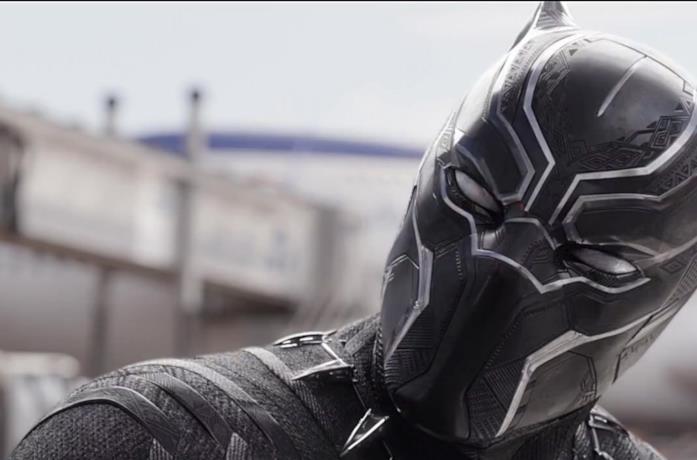 Black Panther Un primo piano di Black Panther