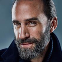 Joseph Fiennes