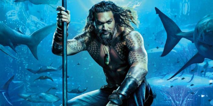 Aquaman in una scena del film